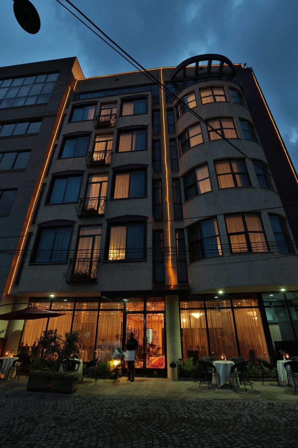 The Residence Hotel แอดดิสอาบาบา ภายนอก รูปภาพ